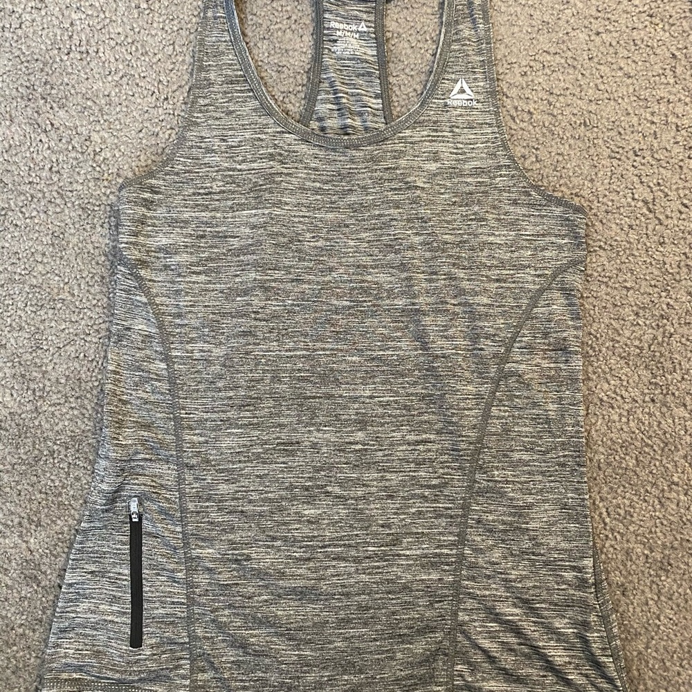 Reebok tank